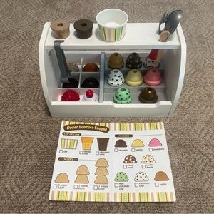 Melissa & Doug Ice Cream Counter Playset